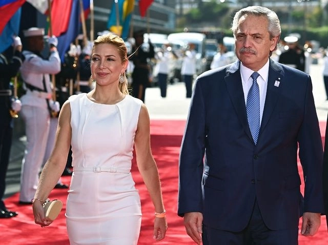 El ex presidente de Argentina es investigado por presunto hostigamiento y violencia contra su ex pareja. Foto Afp