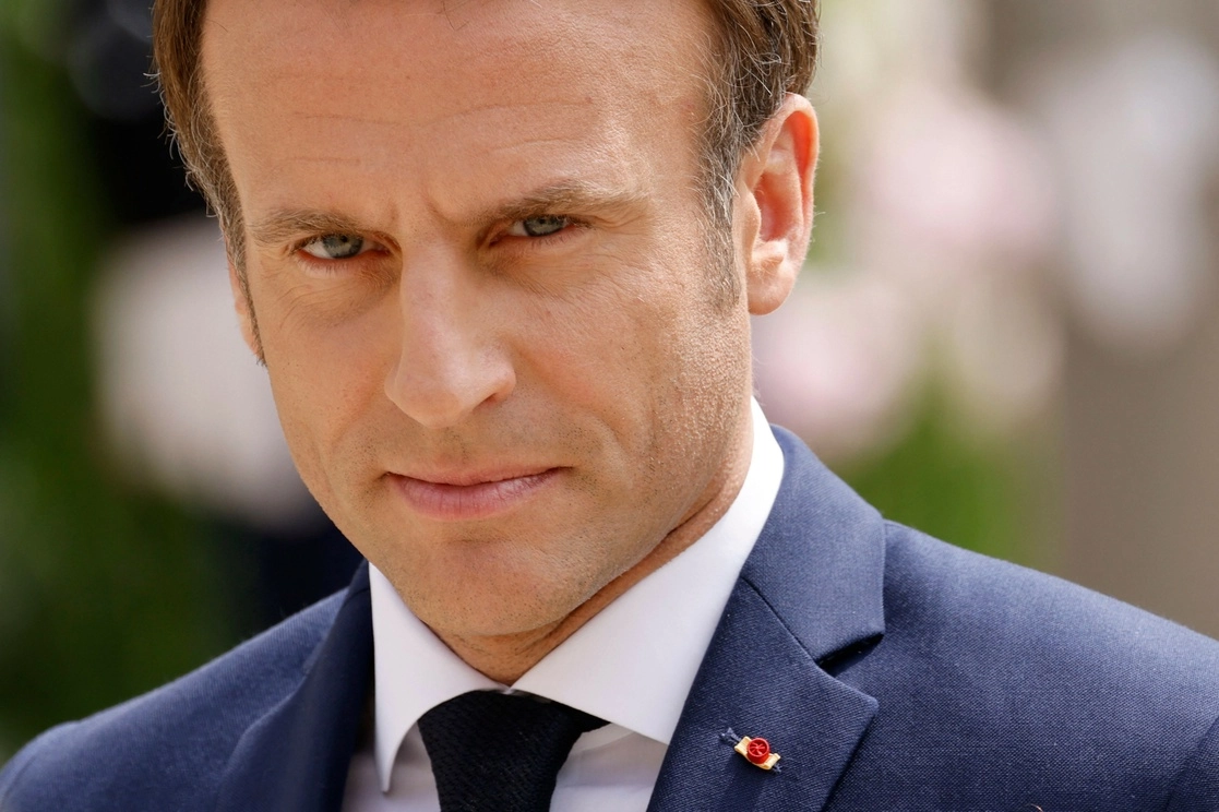 Emmanuel Macron en el palacio presidencial del Elíseo en París el 7 de mayo de 2022. Foto Afp 