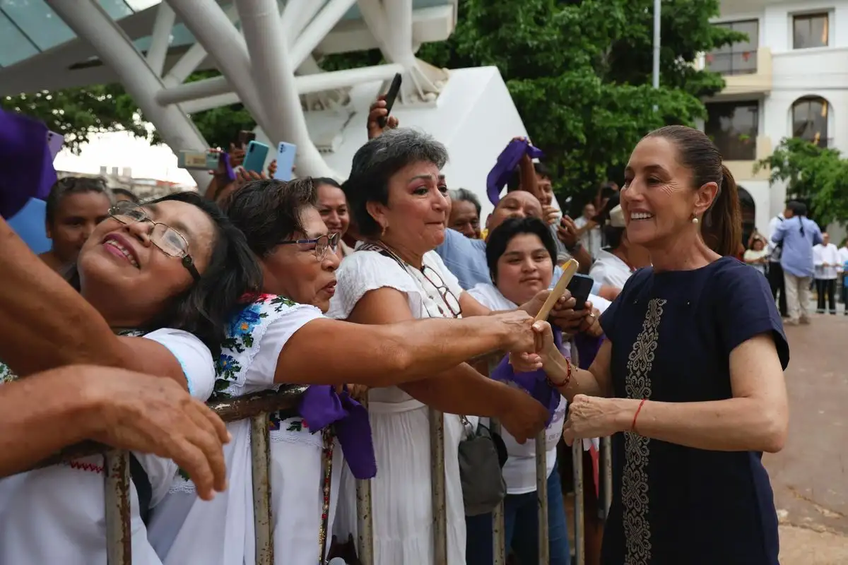 La presidenta Claudia Sheinbaum concluyó su gira de informes en Campeche con el compromiso de apoyar al estado en su desarrollo. Foto