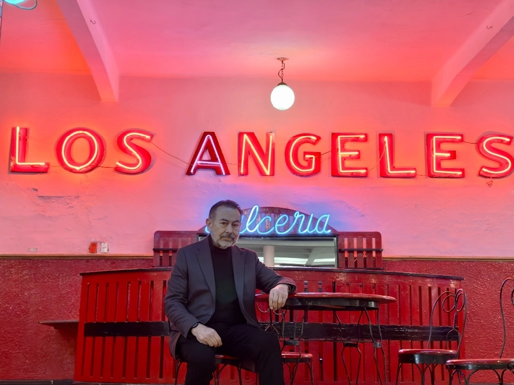  El Salón Los Ángeles, con sus casi 88 años, es el establecimiento de baile de mayor fama, abolengo y tradición en la Ciudad de México. Foto Roberto García