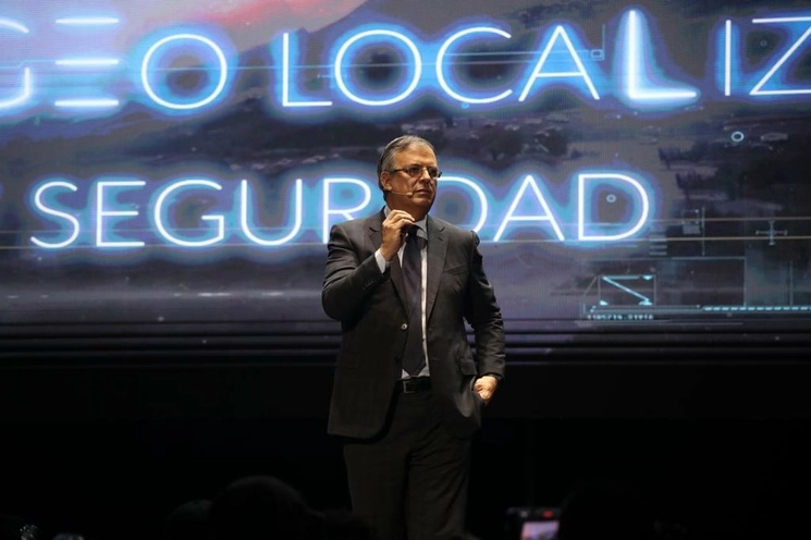 Marcelo Ebrard presenta el 'Plan Ángel' en materia de seguridad en el Auditorio BlackBerry, en la colonia Hipódromo Condesa de la alcaldía Cuauhtémoc, en la Ciudad de México, el 10 de julio de 2023. Foto María Luisa Severiano