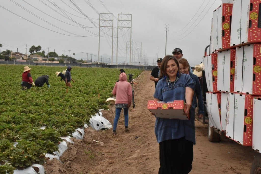 La abanderada del FAM, Xóchitl Gálvez durante su recorrido por EU. Foto tomada de la cuenta de Twitter @XochitlGalvez