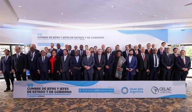 La propuesta se realizó en el marco de la VII Cumbre de Jefas y Jefes de Estado y de Gobierno de la Comunidad de Estados Latinoamericanos y Caribeños (Celac). Foto SRE