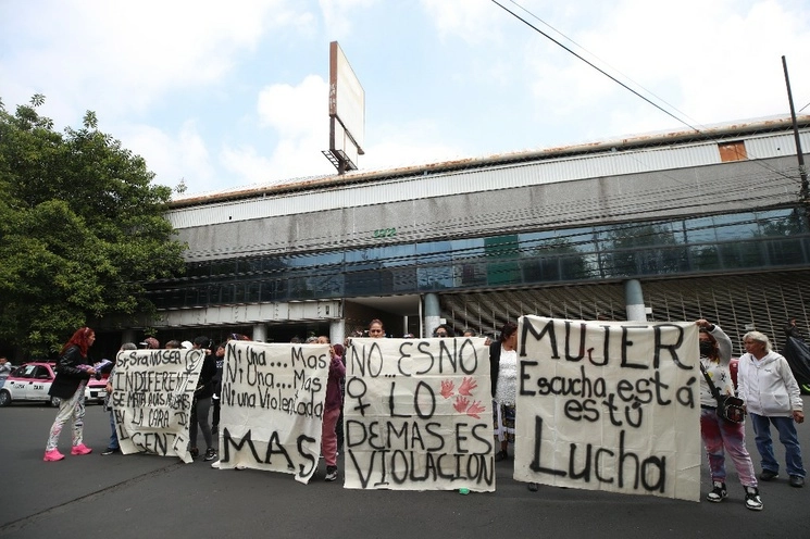 Protesta de mujeres contra la violencia de género. Foto Alfredo Domínguez/ archivo