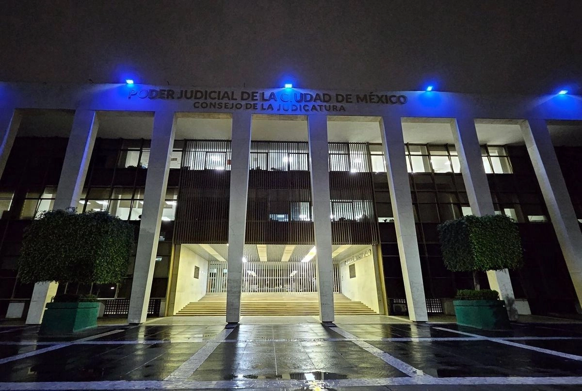 La mandataria refirió que un juzgador en la Ciudad de México favoreció a ese grupo. Foto 