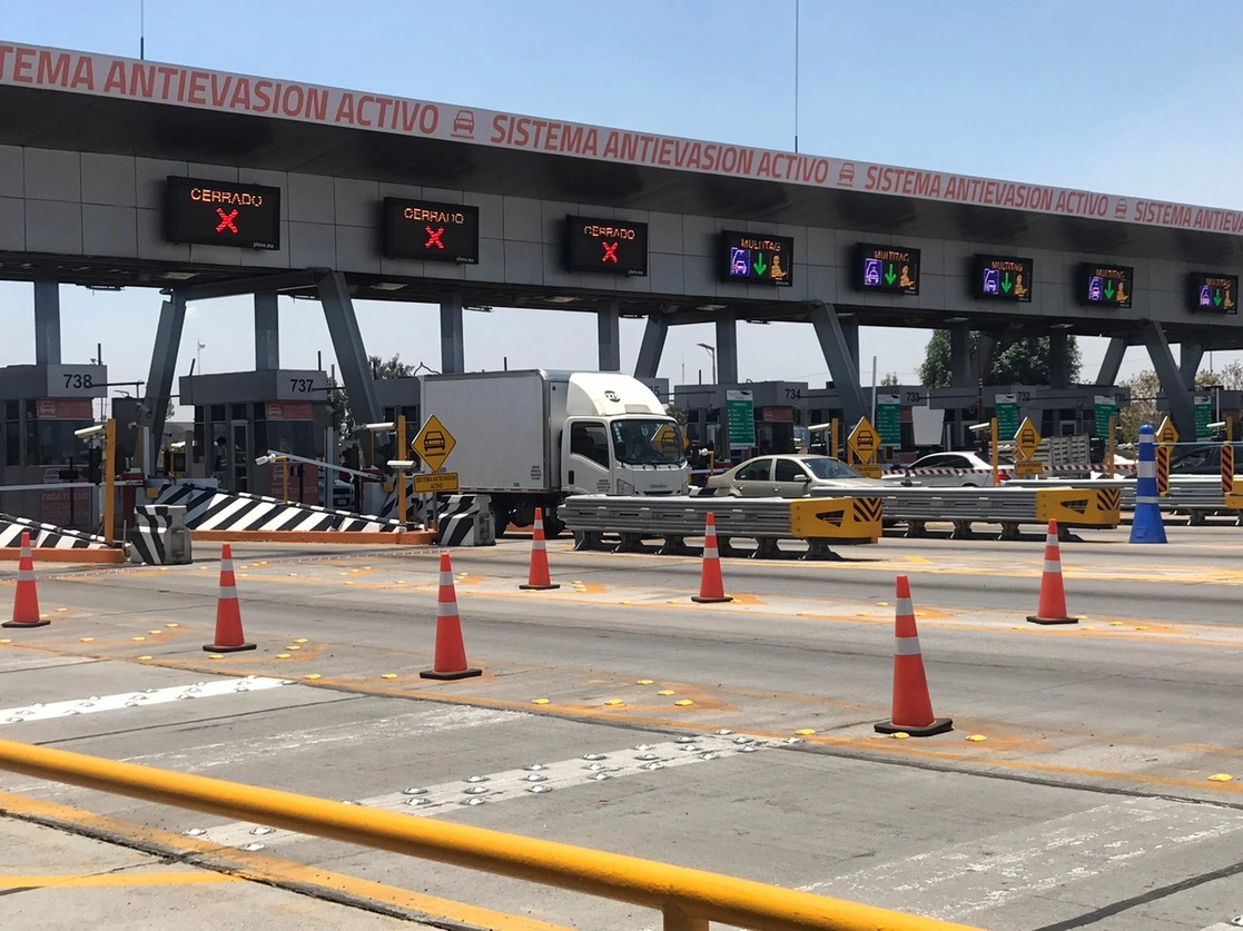 El diputado Faustino de la Cruz propondrá que el Circuito Exterior Mexiquense pase a ser una vía estatal controlada por el Sistema de Autopistas, Aeropuertos, Servicios, Conexos y Auxiliares del Estado. Foto Javier Salinas Césareo