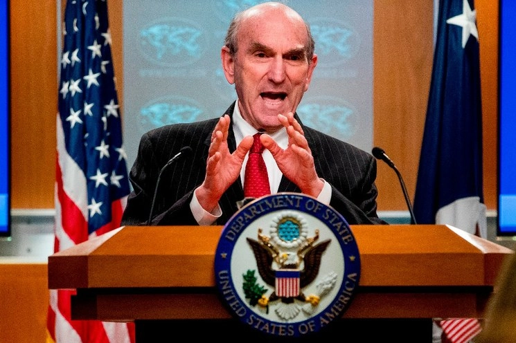 El representante especial para Venezuela, Elliott Abrams, habla en una conferencia de prensa en el Departamento de Estado. Foto AFP 