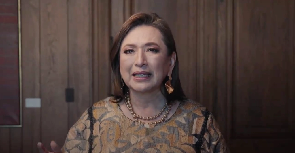 La candidata presidencial del PAN, PRI y PRD, Xóchitl Gálvez, durante su mensaje difundido en redes sociales, el 6 de febrero de 2024. Imagen tomada del video a través de @@XochitlGalvez
