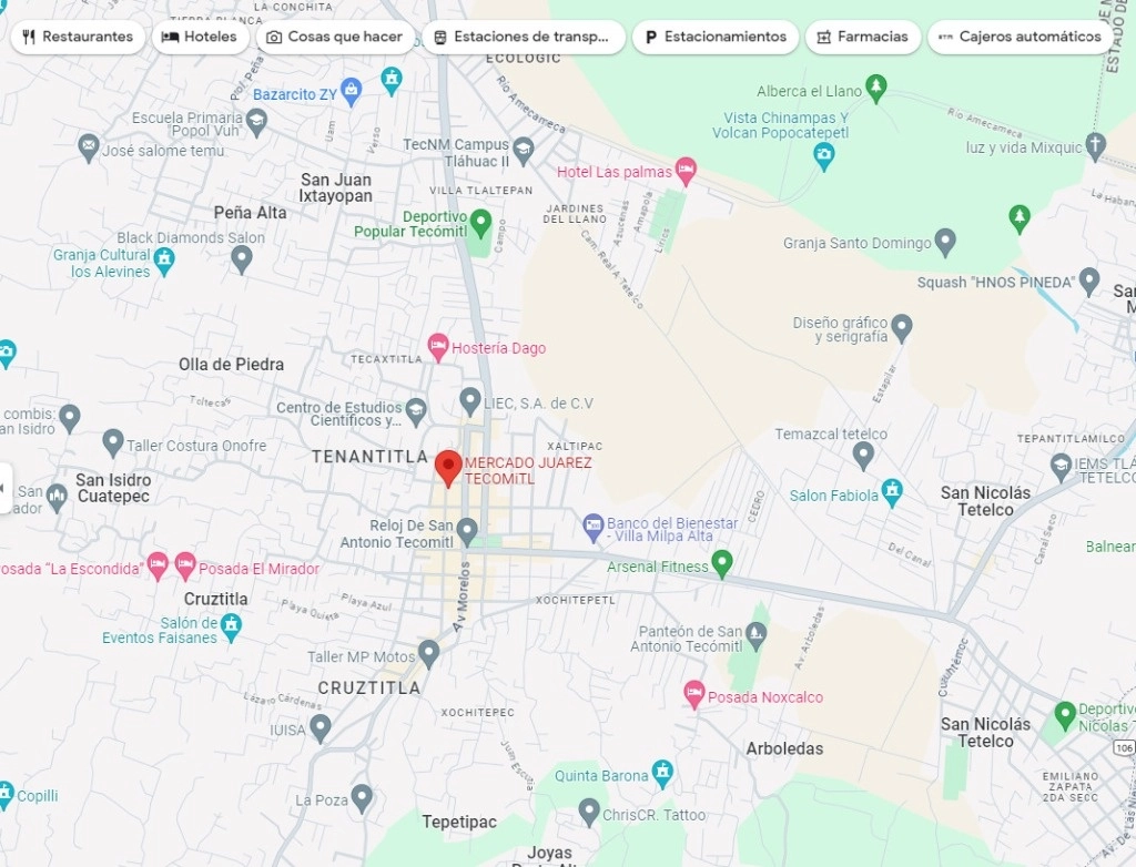 Locatarios del mercado público Juárez 342 en el pueblo de San Antonio Tecómitl, en Milpa Alta, realizan una protesta frente a los juzgados de distrito en materia administrativa en la Ciudad de México. Imagen tomada de Google Maps 