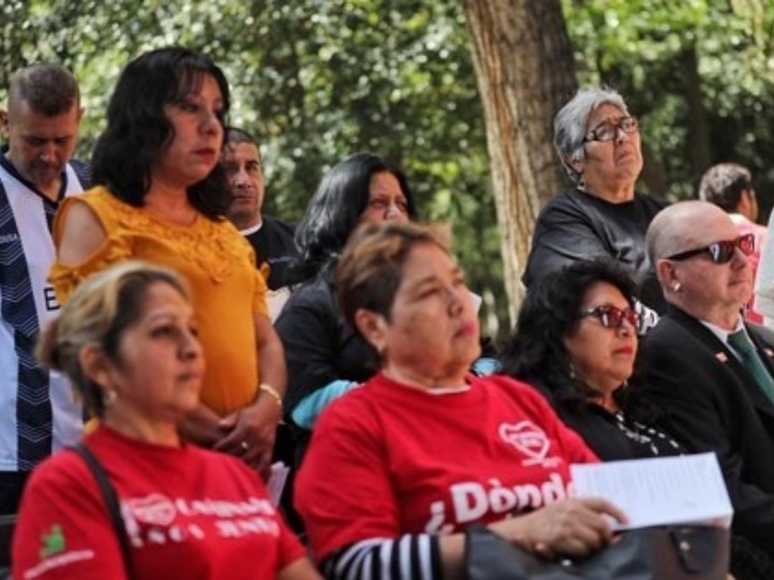 Familiares de los 65 trabajadores llevan 14 años esperando por los restos de sus seres queridos. Foto Marco Peláez / Archivo