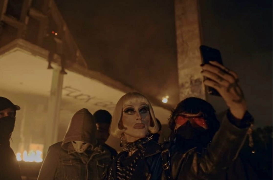 Fotomontaje de 'Anhell69' película del joven colombiano Theo Montoya

