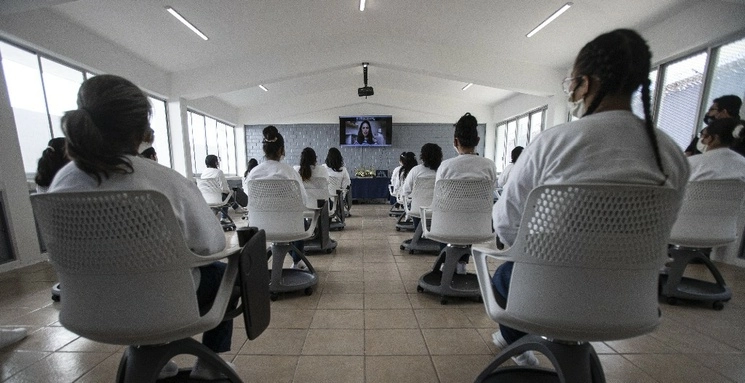 Acotaron que recientemente se instaló una aula en el centro penitenciario femenil CP2 ubicado en San José El Alto, Querétaro. Foto Ricardo Montoya