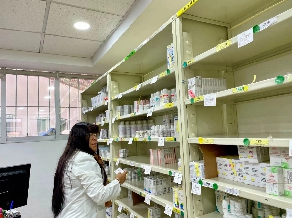 La Cofepris busca asegurar un acceso más eficiente a medicamentos y dispositivos médicos seguros.