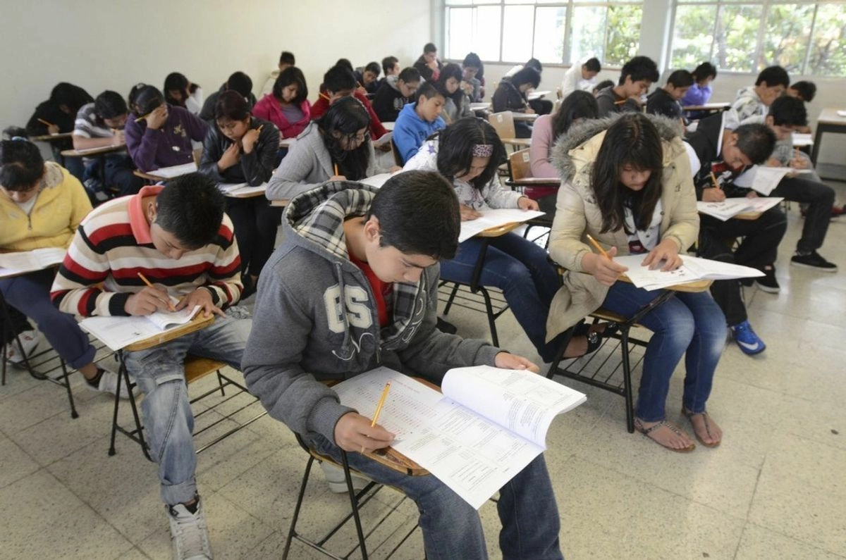 Concurso de ingreso a la educación media superior en la zona metropolitana del Valle de México. Foto 