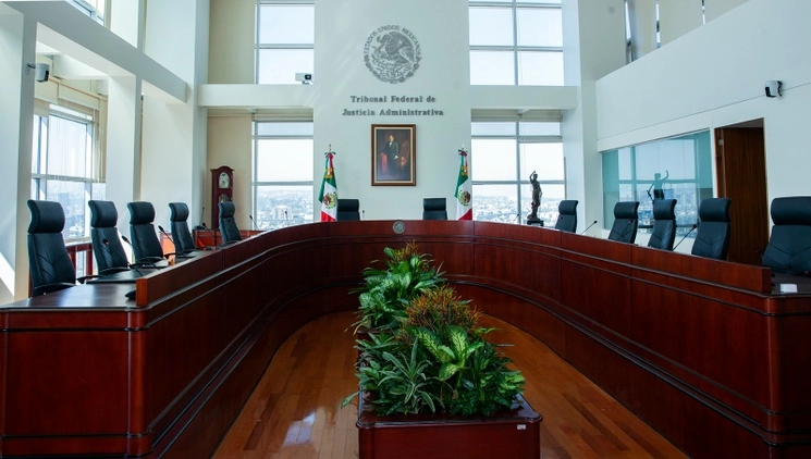 Sala del Tribunal Federal de Justicia Administrativa, en la Ciudad de México. Foto tomada de https://www.facebook.com/TFJAMexico / Archivo
