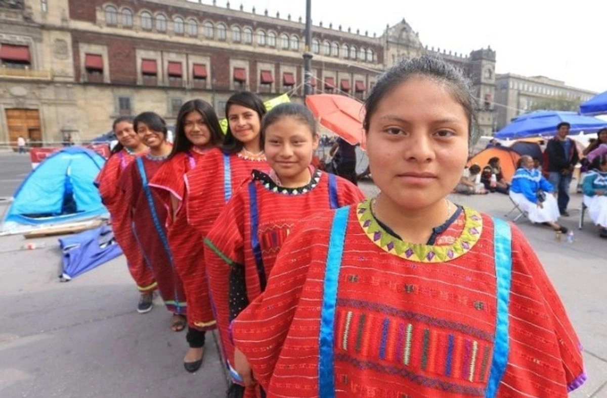 Indígenas de la comunidad Triqui de Oaxaca en la Ciudad de México. 