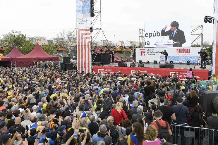 Actualmente Carles Puigdemont es europarlamentario -también después de un proceso que todavía está abierto- y por tanto goza de inmunidad en territorio de la Unión Europea (UE). Foto Afp
