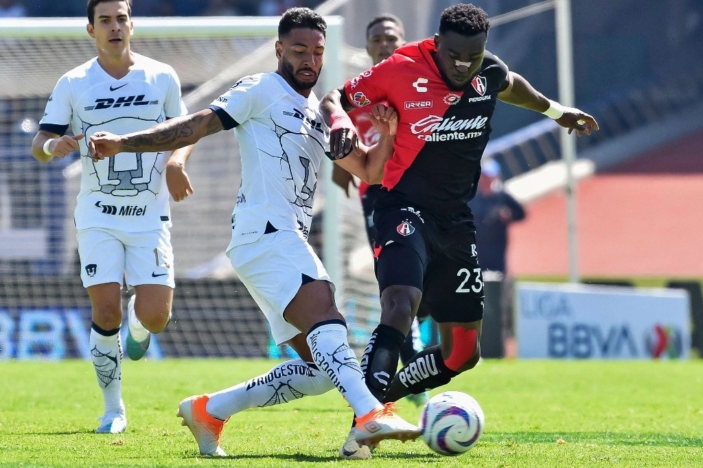 Pumas goleo de local 3-0 al Atlas, en partido de la fecha 16 del torneo Apertura 2023. Foto Afp