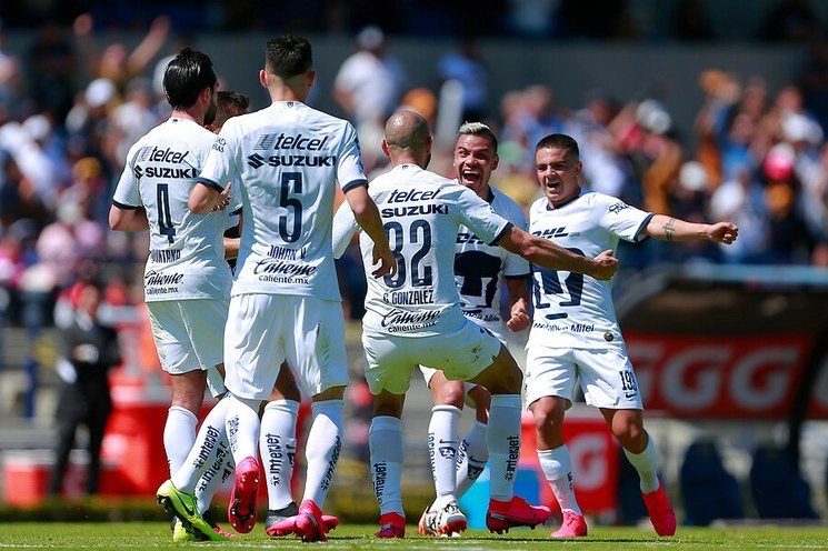 Los pumas de la Universidad golearon a equipo de San Luis en el Estadio Olímpico. Foto Jam Media