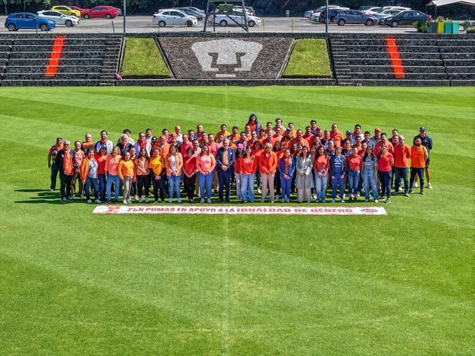 El club auriazul pondrá en las instalaciones de la Cantera un mural informativo con la intención de sensibilizar a todos los miembros del plantel. Foto @PumasMXFemenil
