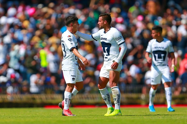 Marco García, de Pumas celebra su anotación ante los Tuzos del Pachuca en la primera fecha del Clausura 2020. Foto Jam Media