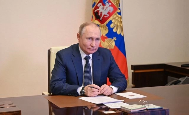 Vladimir Putin se alista para la tercera ronda de negociaciones sobre el conflicto armado en Ucrania. Foto Afp