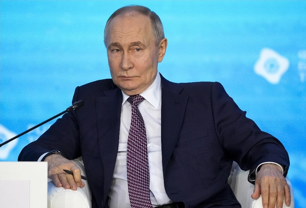 Tras las declaraciones de Putin, el Ministerio de Recursos Naturales ruso dijo que en 2023 Rusia extrajo 27 toneladas de litio como subproducto en un yacimiento de esmeraldas en los montes Urales. Foto Ap