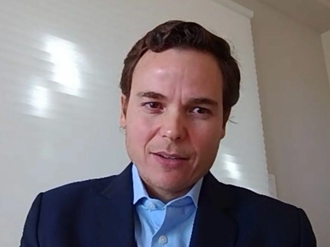 Las pymes serán las unidades económicas más afectadas de aprobarse la reforma a la Ley de la Industria Eléctrica, pues sólo tienen la opción de comprar a la CFE, aseguró Adrián Sada Cueva. Imagen tomada del Twitter de @caintra_nl