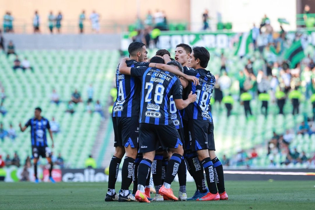 Tras su encuentro con Santos Laguna, Gallos de Querétaro quedó ubicado en el puesto 13 con 17 unidades. Foto 