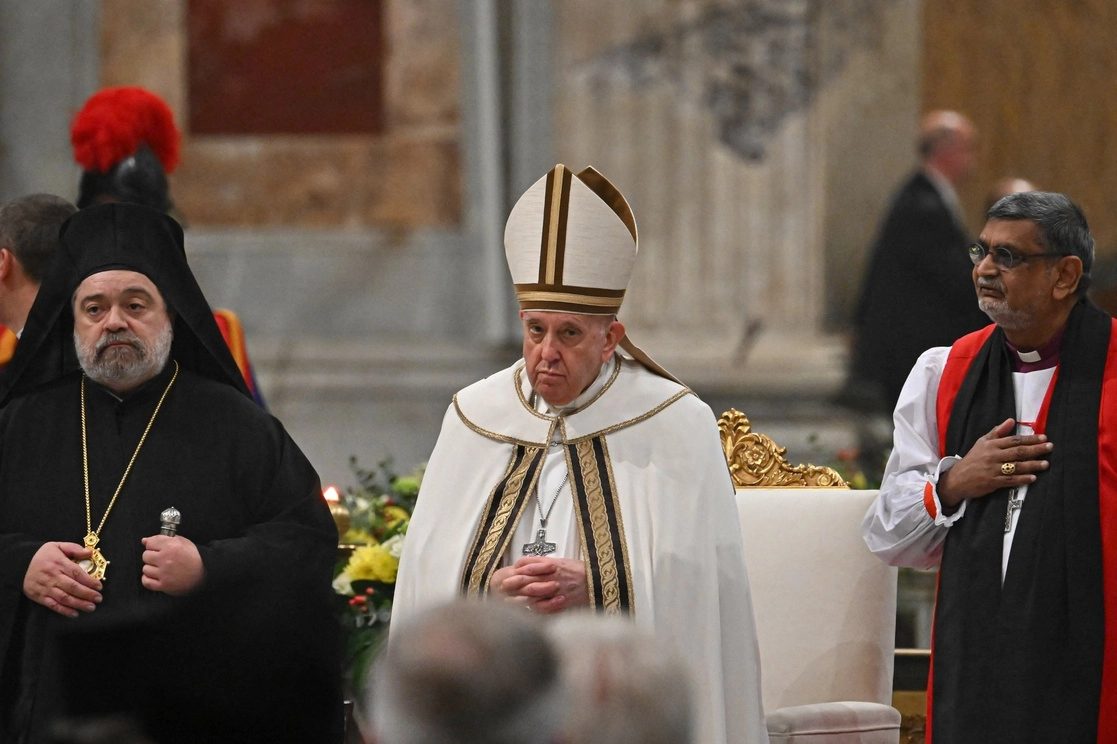 "No es un delito. Sí, pero es pecado", afirmó el papa Francisco. "Pero también es pecado la falta de caridad con el prójimo". Foto Afp / Archivo