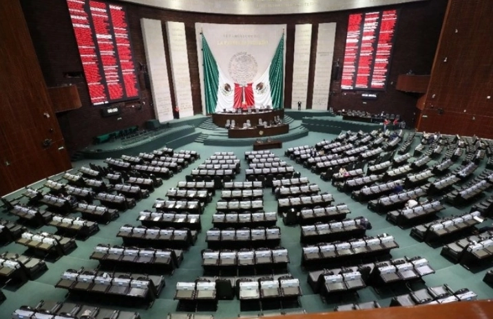 Salón de Plenos de la Cámara de Diputados. Foto Luis Castillo / Archivo 
