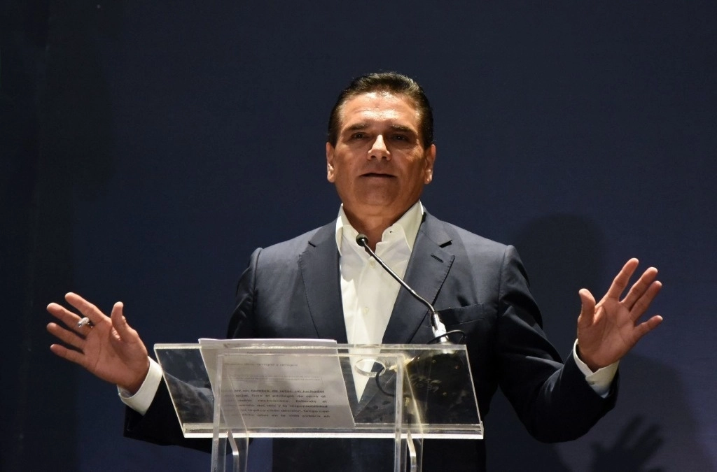 La Contraloría de Michoacán ratificó la inhabilitación por 11 meses al ex gobernador Silvano Aureoles Conejo. Foto Cuartoscuro / Archivo