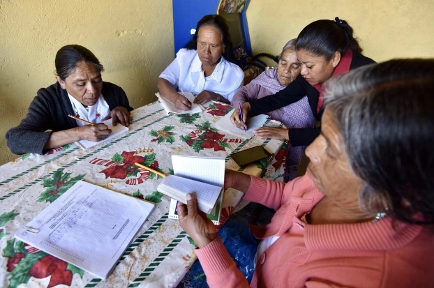 El analfabetismo y el rezago educativo en México que afecta a más de 27 millones de jóvenes y adultos en el país.Foto Cuartoscuro / Archivo