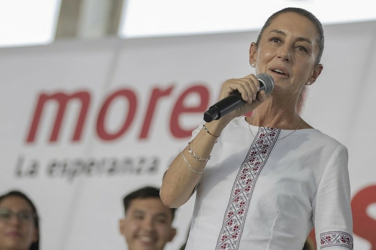 Claudia Sheinbaum, aspirante a candidata presidencial por Morena, durante un acto ayer miércoles con simpatizantes y miembros de ese partido, en Nuevo León. Foto Cuartoscuro 