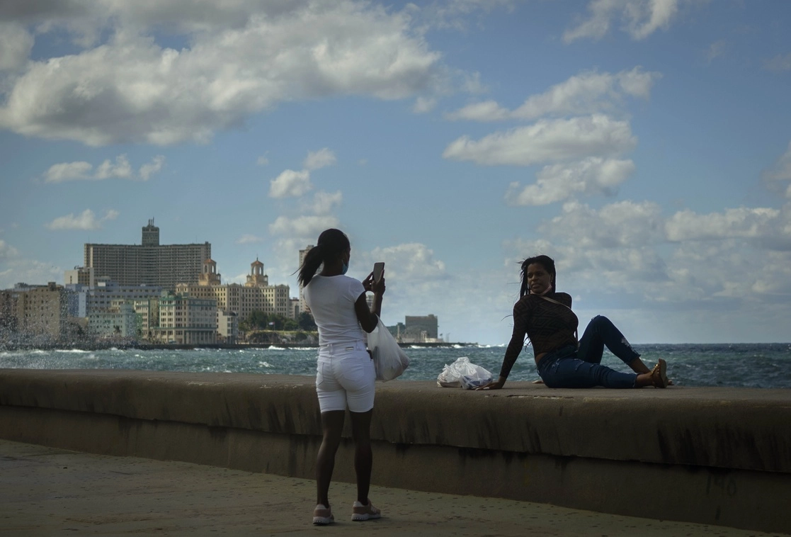El Malecón en La Habana, Cuba, el 8 de noviembre de 2021. Foto Ap