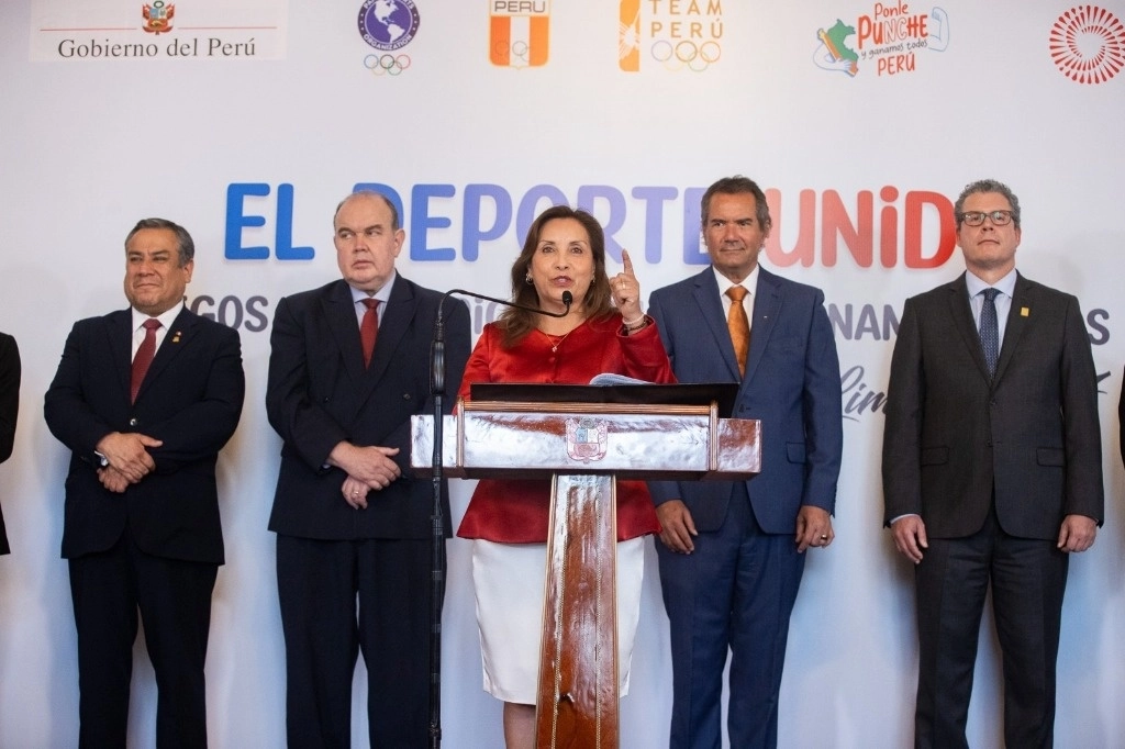 Organizaciones rechazaron la práctica que, asegura, restringen el derecho de los ciudadanos a estar informados. Foto @presidenciaperu 