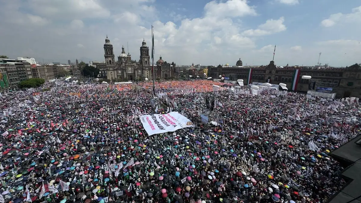 El Zócalo de la Ciudad de México durante el primer informe de Gobierno de la presidenta Claudia Sheinbaum, el 5 de octubre de 2025. Foto