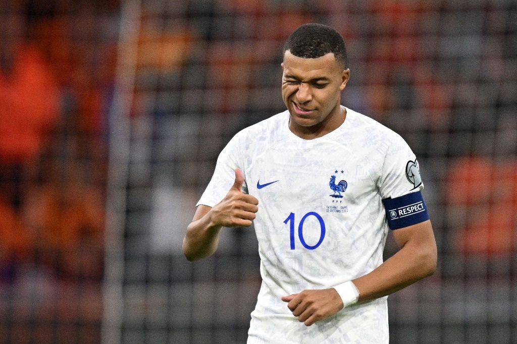 Actual Madrid publicizes the signing of French star Mbappé
