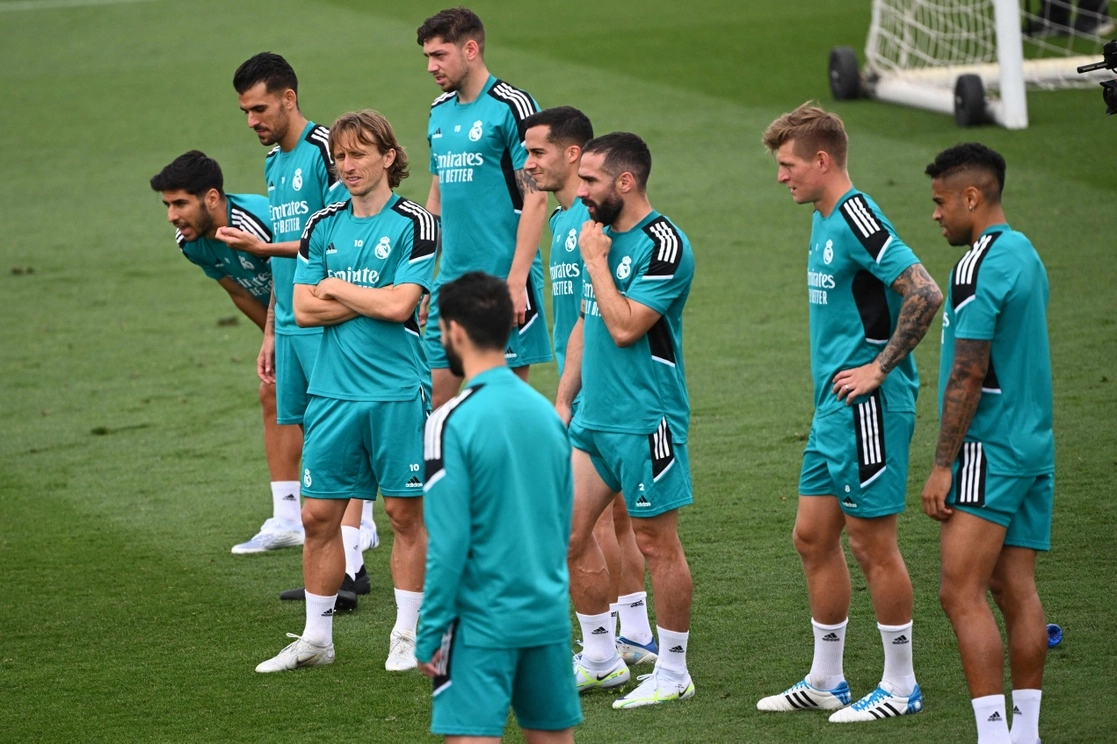 Jugadores del Real Madrid durante una sesión de entrenamiento, previo al partido de la ‘Champions’ ante el Liverpool, el pasado 24 de mayo. Foto Afp
