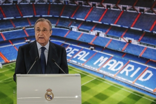El presidente del Real Madrid, Florentino Pérez, durante conferencia de prensa en el estadio Santiago Bernabéu. Foto Ap/ Archivo