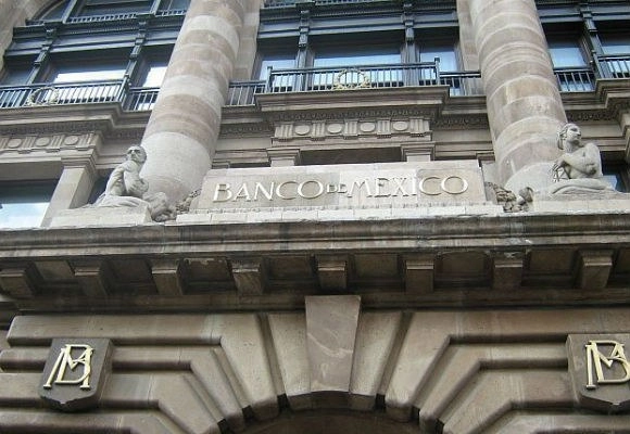Fachada del Banco de México. Foto La Jornada
