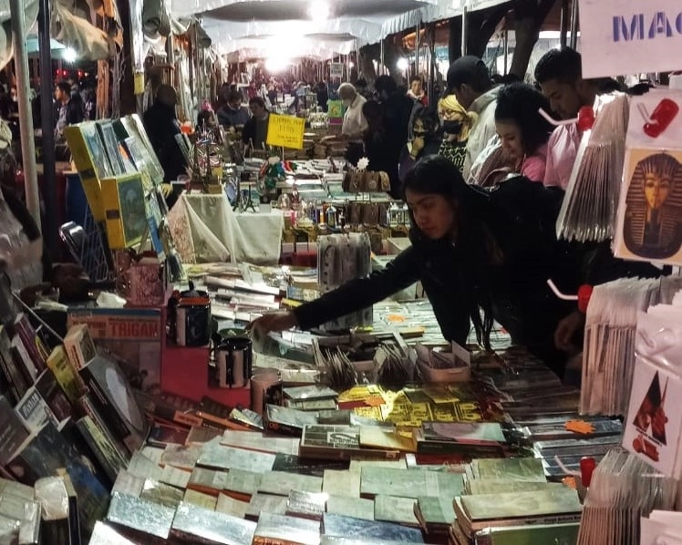 La venta de libros se realizará la próxima semana en un horario de 10:00 horas a 20:00 horas. Foto Feria del Libro Alameda