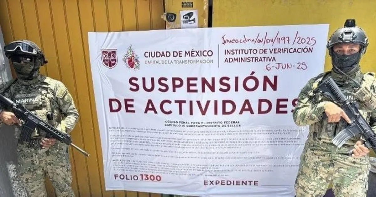 Elementos de la Semar brindaron vigilancia perimetral durante cateos realizados en las alcaldías de Cuauhtémoc y Benito Juárez, en CDMX, imagen de archivo. Foto