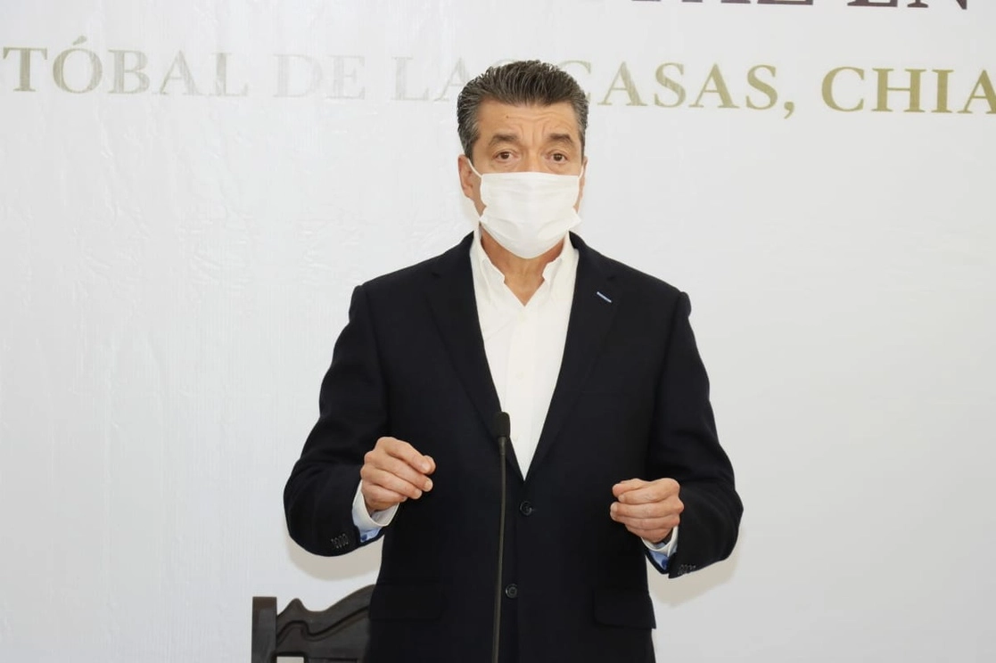 Rutilio Escandón, gobernador de Chiapas, durante el Primer Encuentro Intermunicipal de Turismo, realizado en Chiapa de Corzo, el 10 de noviembre de 2021. Foto tomada del Twitter de @RutilioEscandon