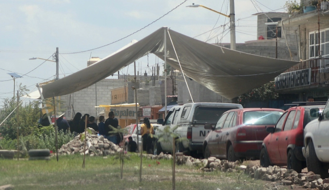 Cortejos fúnebres por migrantes en Nextlalpan y Hueypoxtla. Foto Javier Salinas