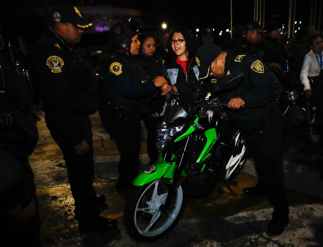 Operativo de Seguridad Vial para el uso de motocicletas en la Ciudad de México. Foto Víctor Camacho / Archivo