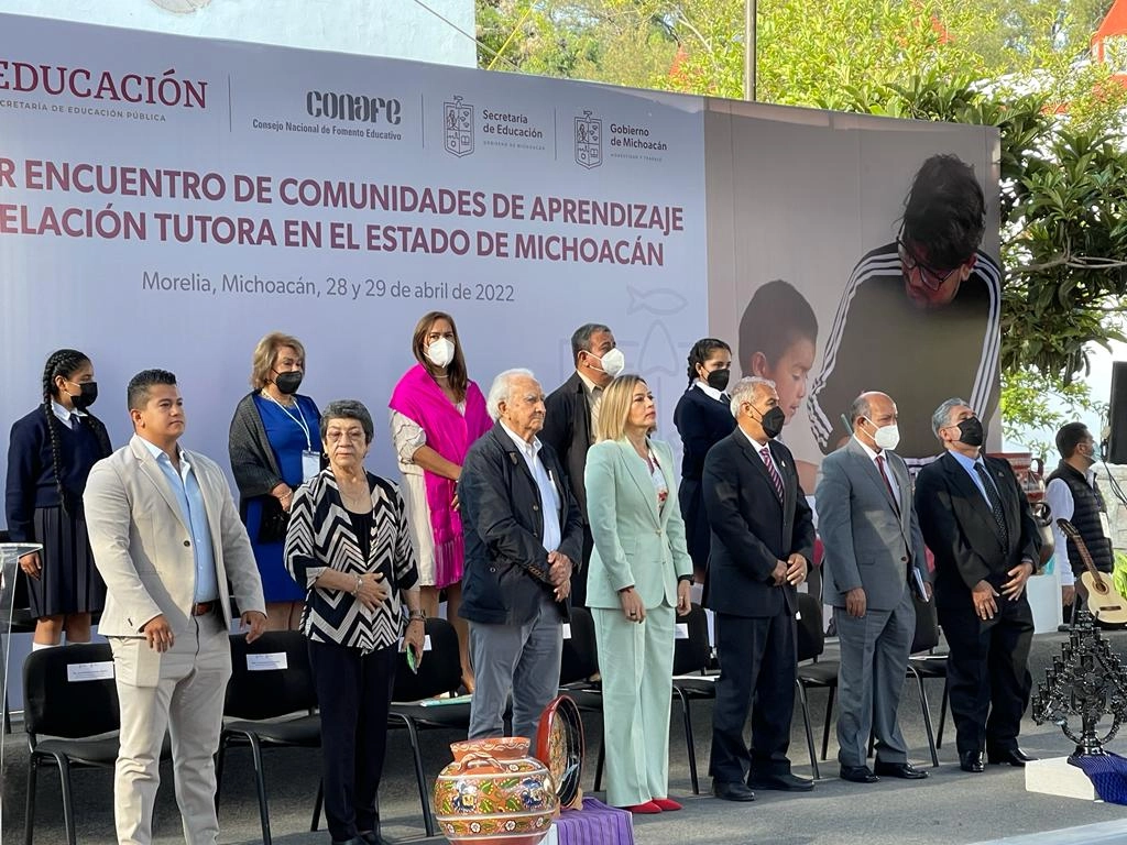 El encuentro reunió a cerca de 200 maestros de todas las regiones del estado para participar en la práctica de la Red Tutora, el 28 de abril de 2022. Foto Laura Pol