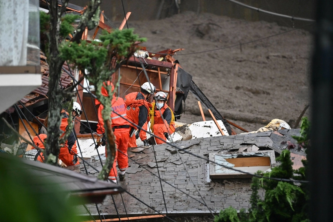 Brigada de búsqueda y rescate. Foto Afp