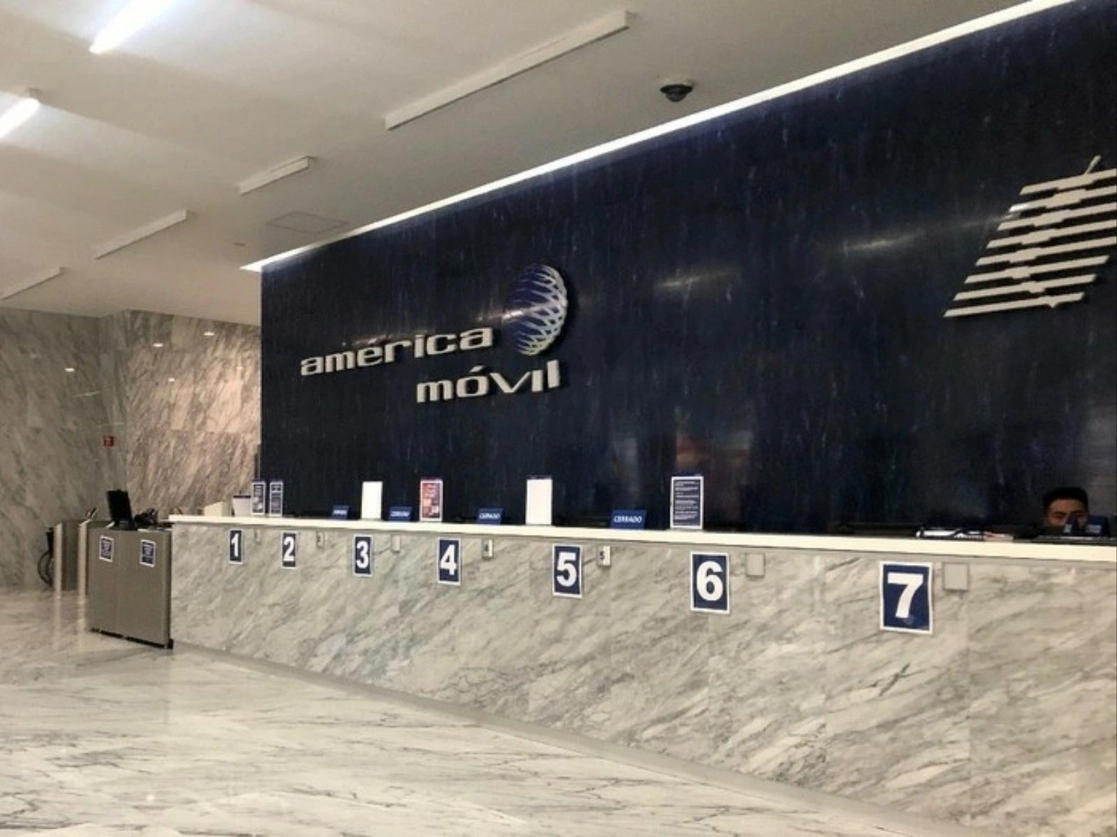 Oficinas de América Móvil en la Ciudad de México. Foto Yazmín Ortega Cortés / Archivo