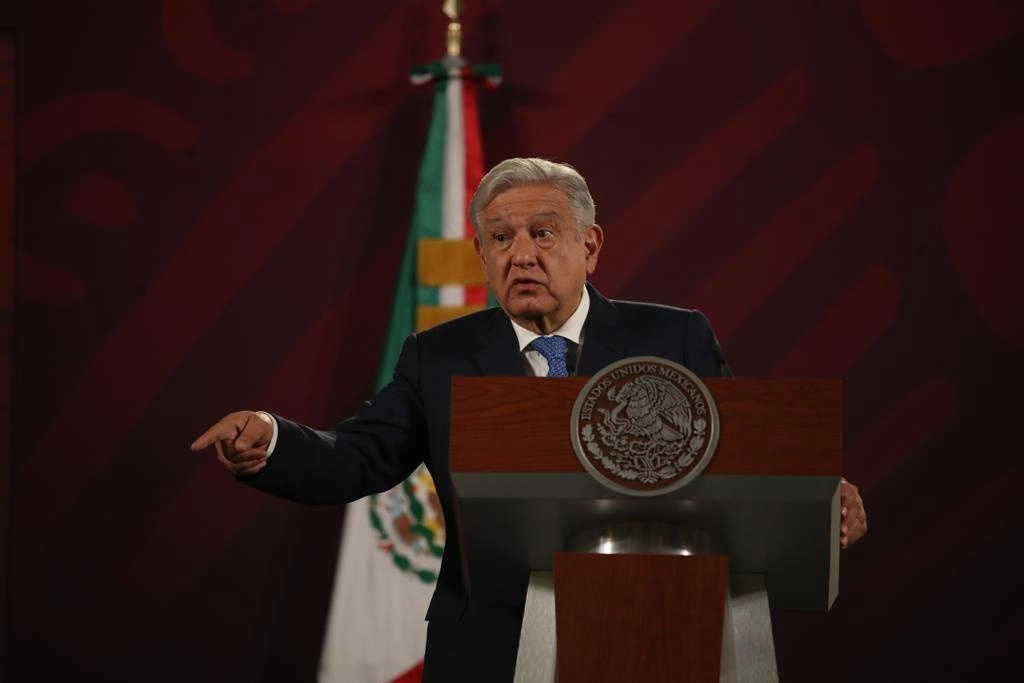El presidente Andrés Manuel López Obrador durante su conferencia matutina en Palacio Nacional, en la Ciudad de México, el 24 de marzo de 2023. Foto Yazmín Ortega Cortés